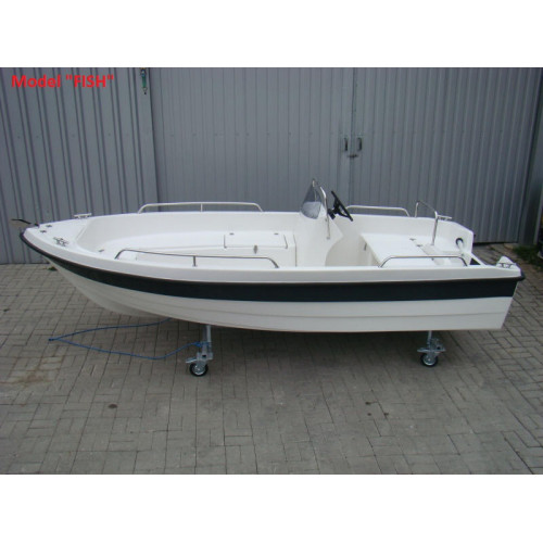 Лодка «VIPR 420 Fish»