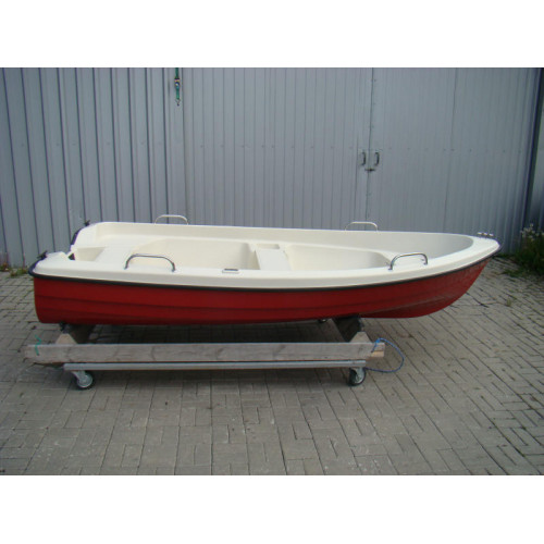 Лодка «VIPR 360»