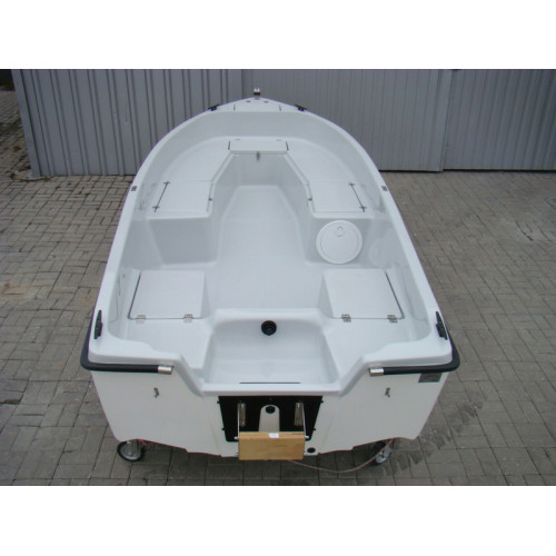 Лодка «VIPR 420 Standart»
