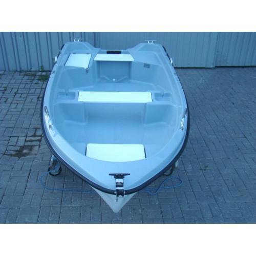 Лодка «VIPR 360»